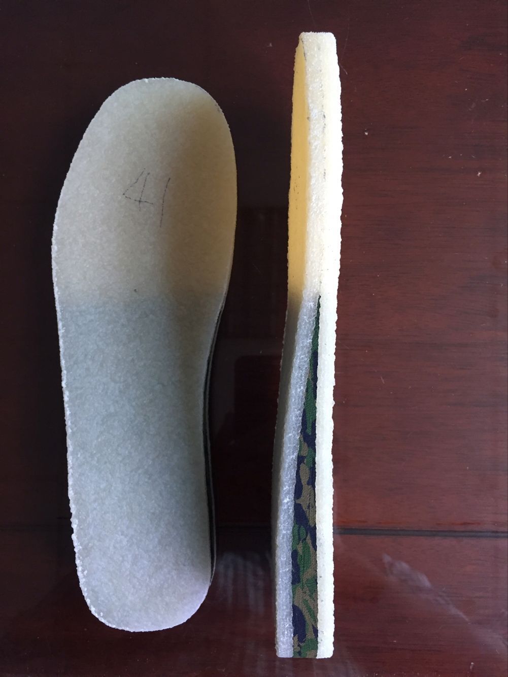 烟胶底生胶底烟胶片橡胶片发泡生胶片进口斯里兰卡白皱胶鞋底