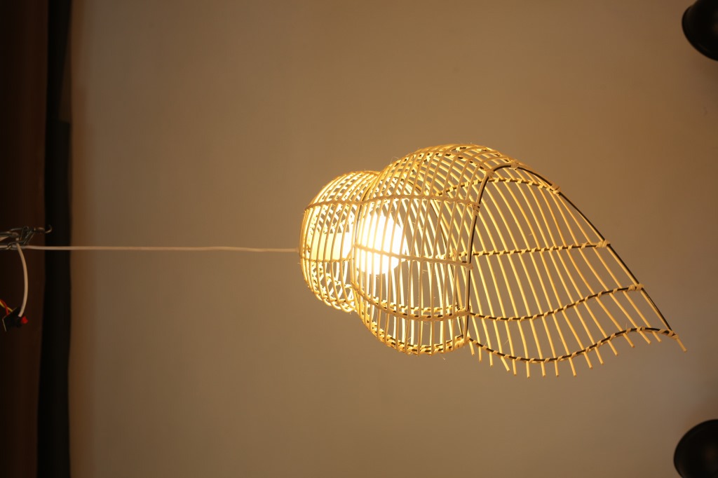 简约现代北欧木质环保蜗牛灯具餐厅酒吧咖啡厅创意个性卧室吊灯