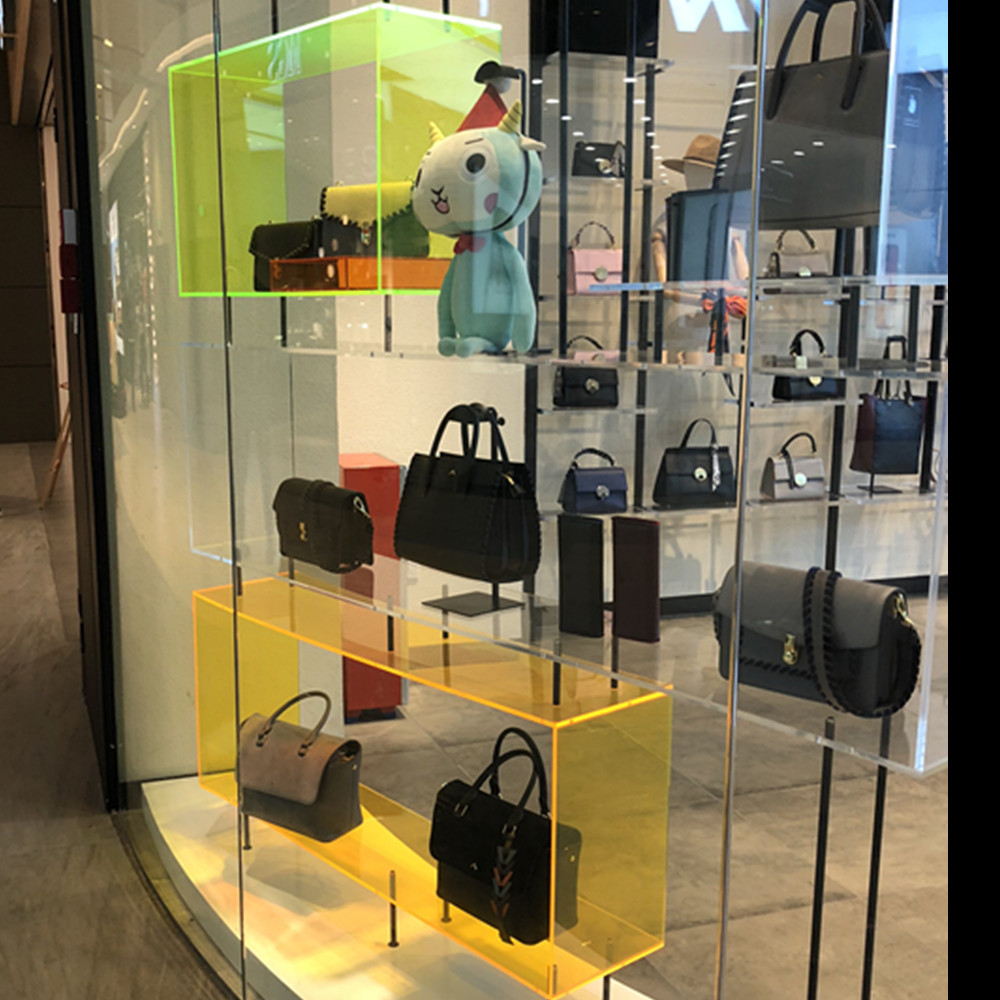 定做亚克力专卖店手提包展示架 亚克力橱窗产品展示道具厂家直销