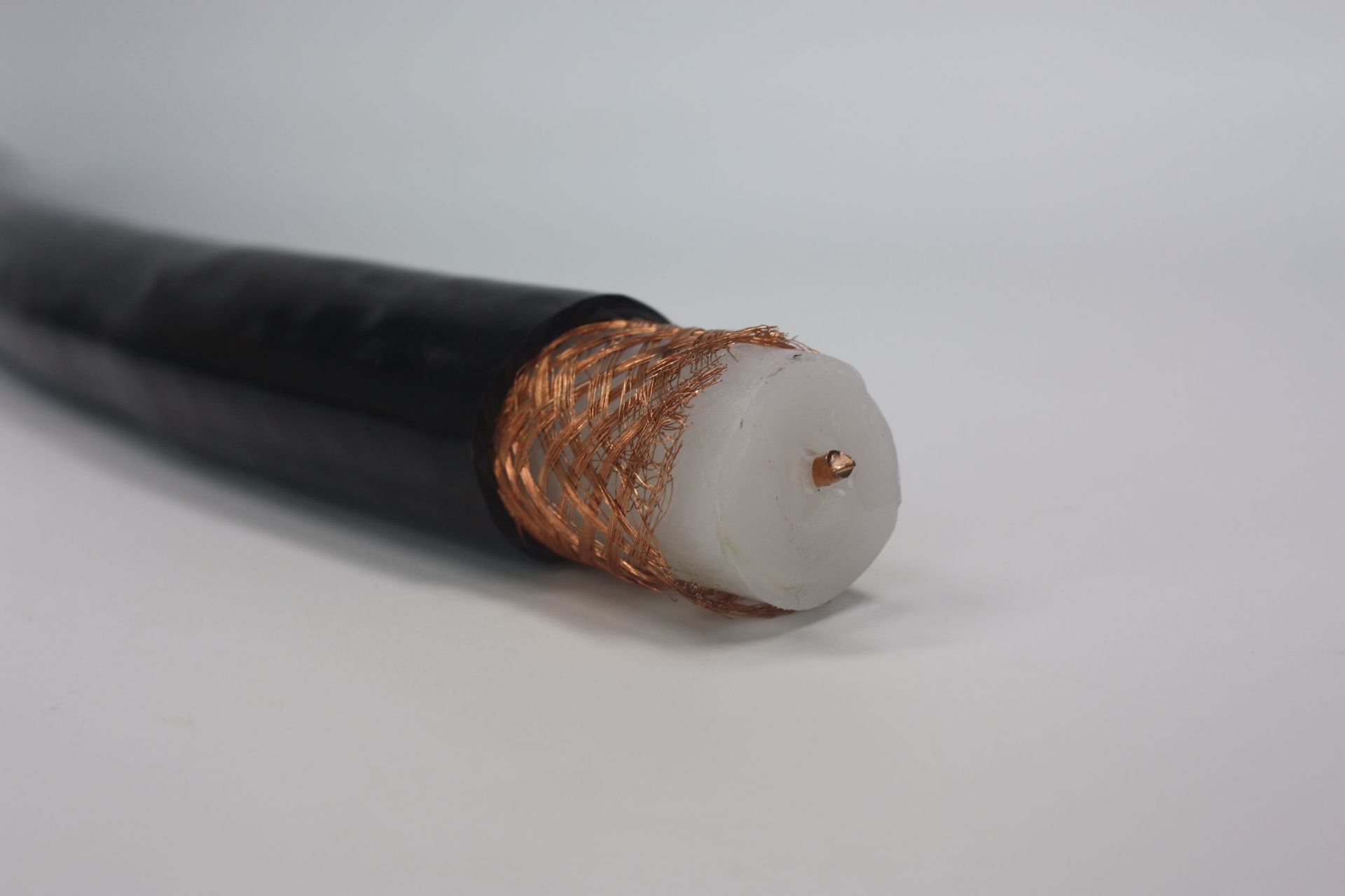 syv75-17-1铜芯射频同轴电缆视频线75欧姆铜网编织syv系列可定制