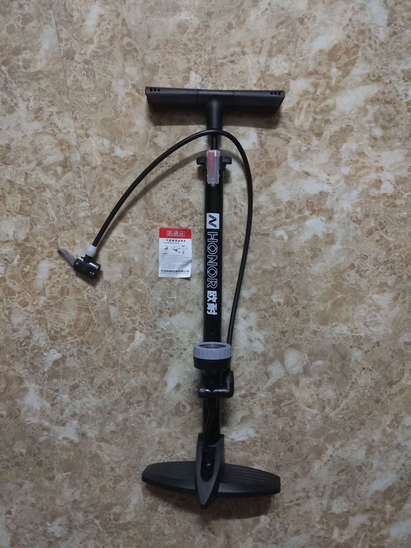 欧耐自行车落地式立式打气筒家用高压自行车打气筒带气压表