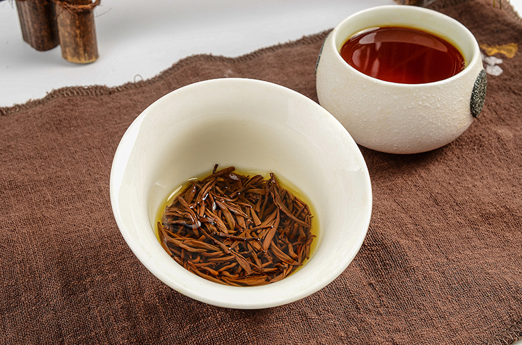 武夷山红茶 耐泡桂芽金俊眉 手工炒制金骏眉红茶 茶叶直销批发