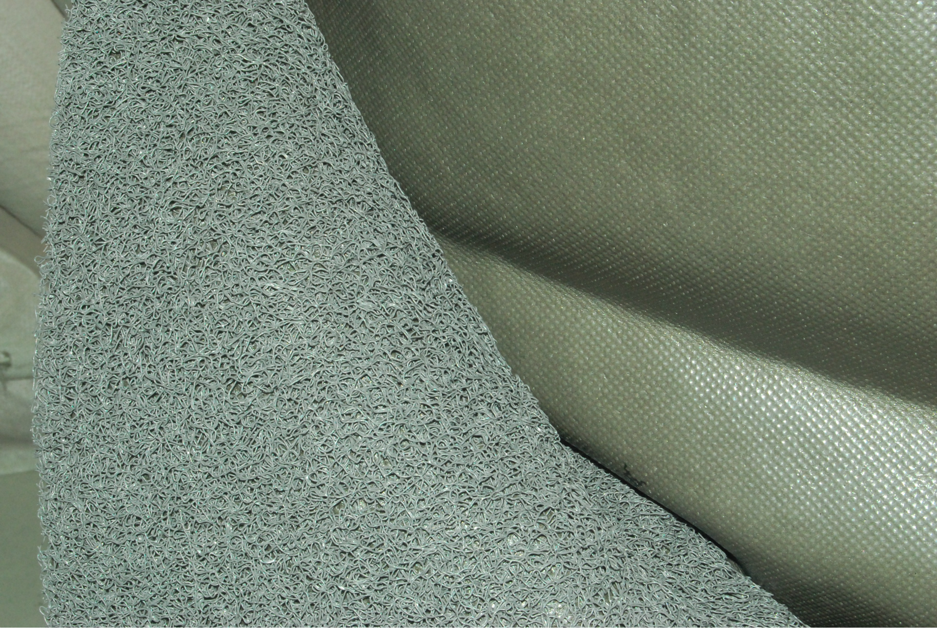 胶州厂家直销优质大红色宝丽美喷丝地毯拉丝地垫喷丝地垫