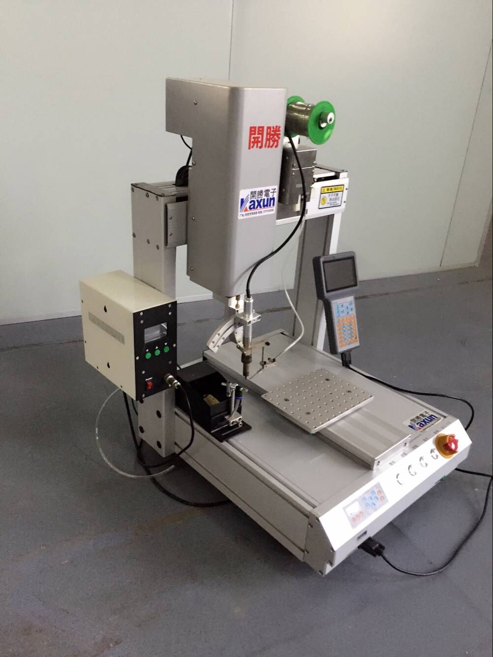 厂价直销广州焊锡机 焊锡机机器人 数码数据线焊锡机