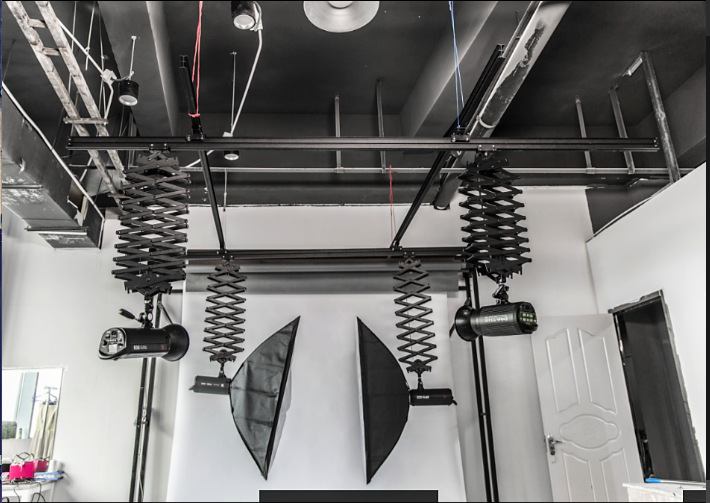 影棚天花路轨4吊4轨摄影灯吊架演播室套装四轨四吊臂3x3m批发