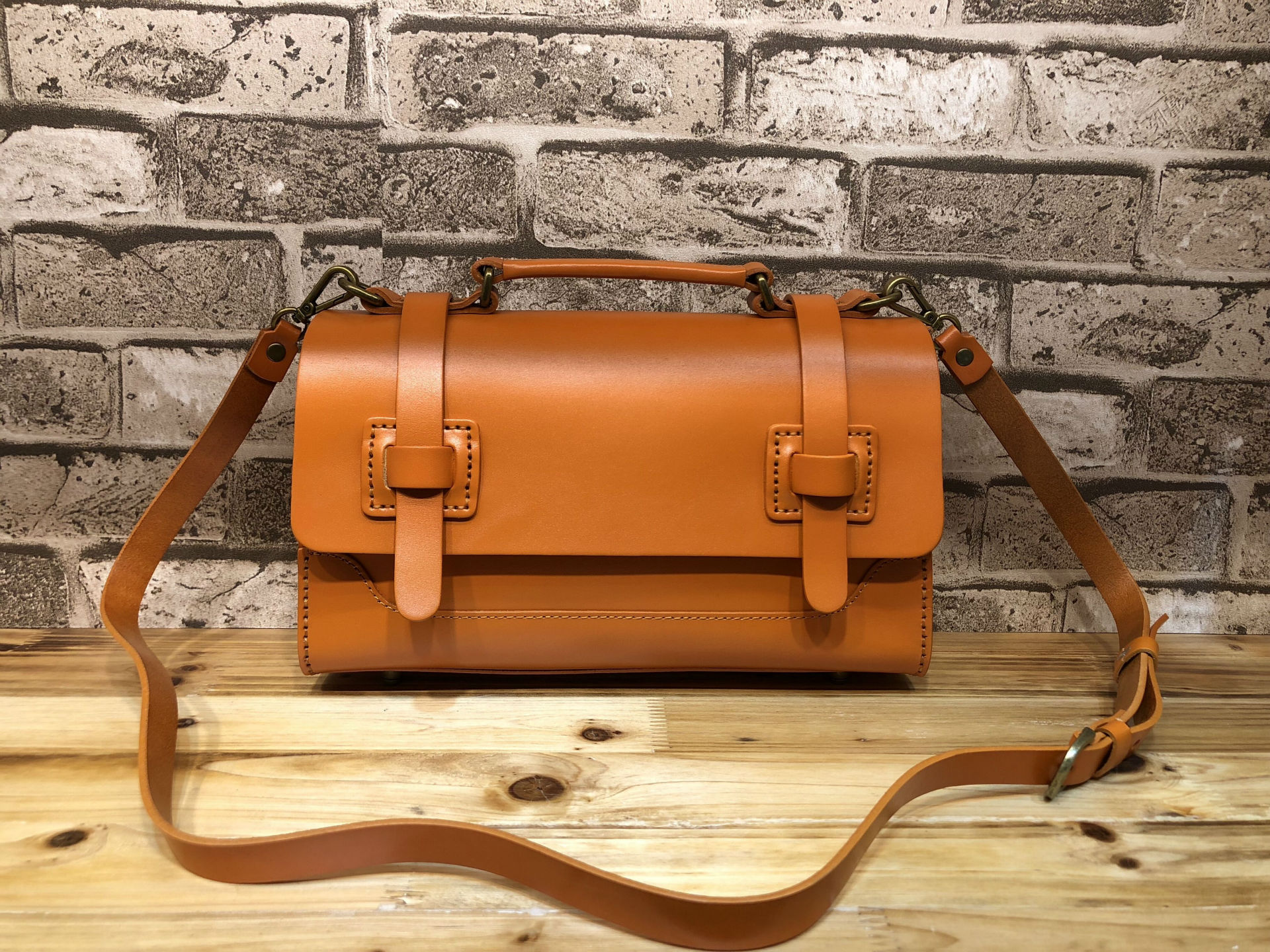 复古英伦纯手工真皮植鞣邮差包手提剑桥包男女单肩斜挎包休闲包包