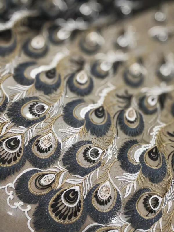 金色蕾丝3d网布绣花孔雀花边 现货供应厂家直销也可来样订做