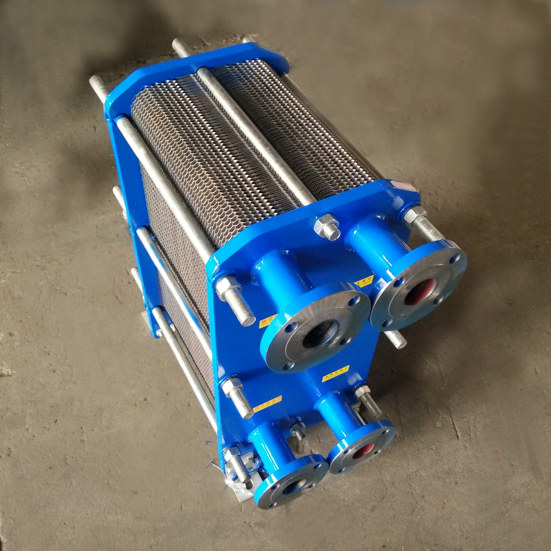 供应br板式冷却器 间壁式热交换器 汽水换热设备 暖气热水交换器