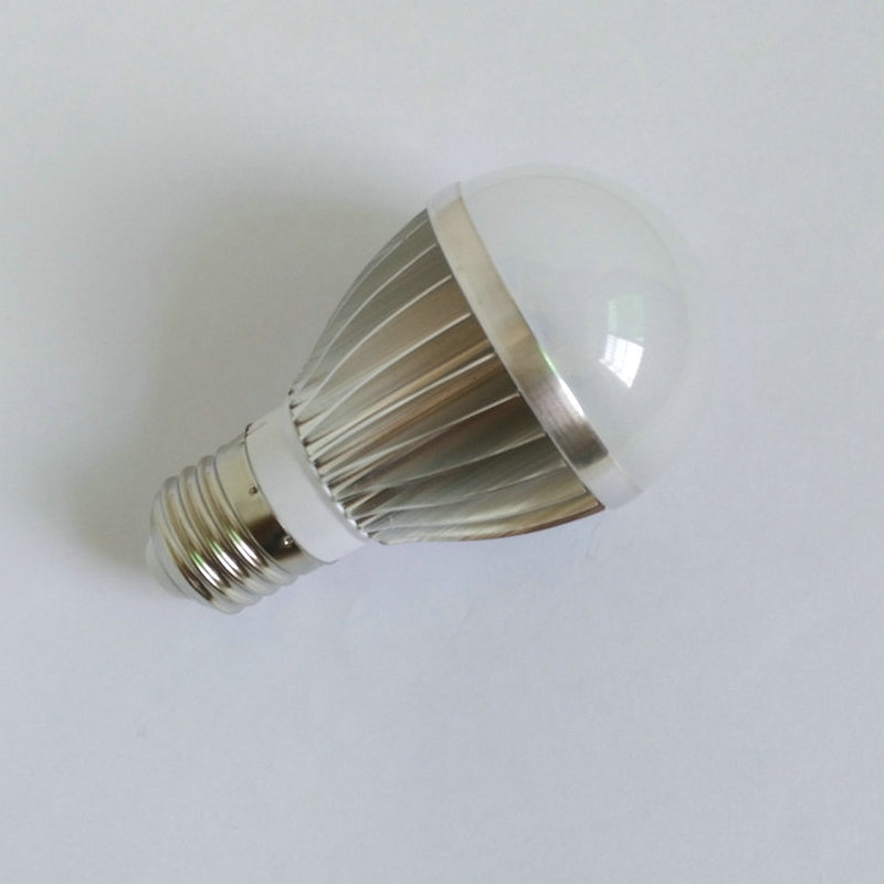 24v36v48v60v直流节能led灯泡太阳能系统低压照明电瓶地摊灯6w