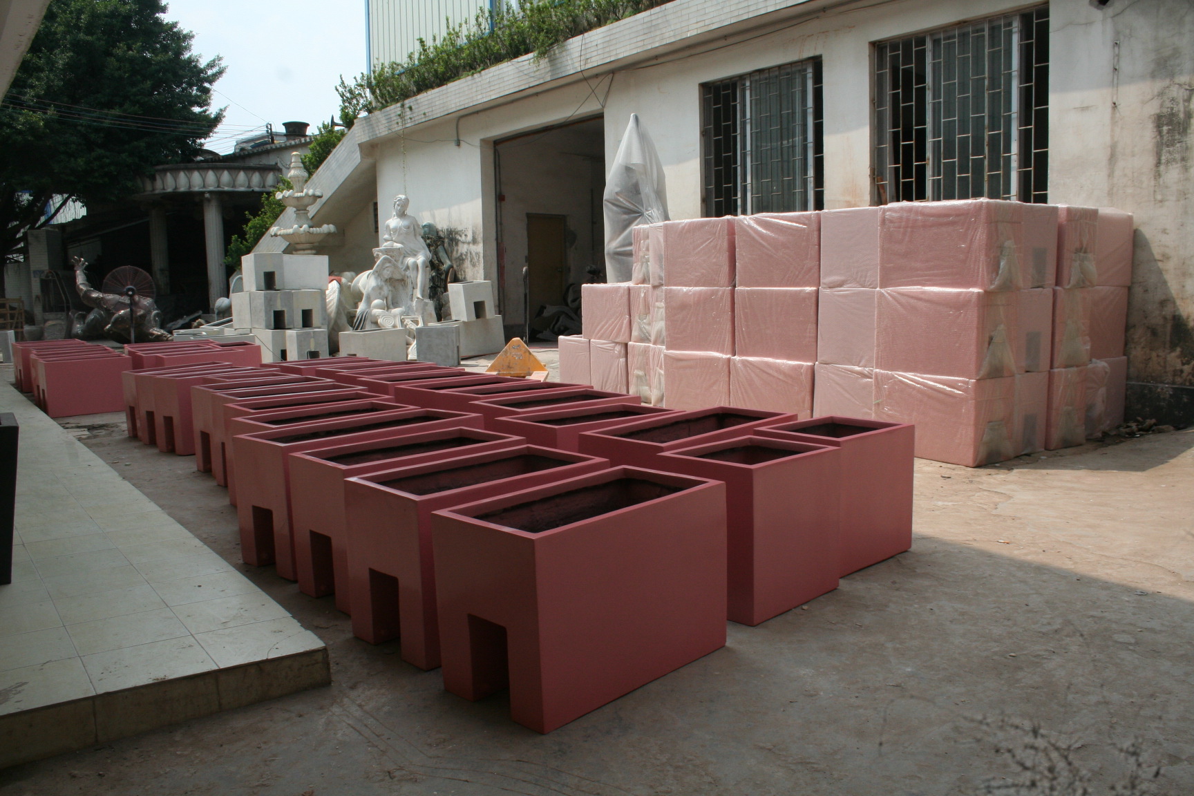 厂家直供公路绿化长方形组合花盆落地防腐大花槽可来图定做可混批