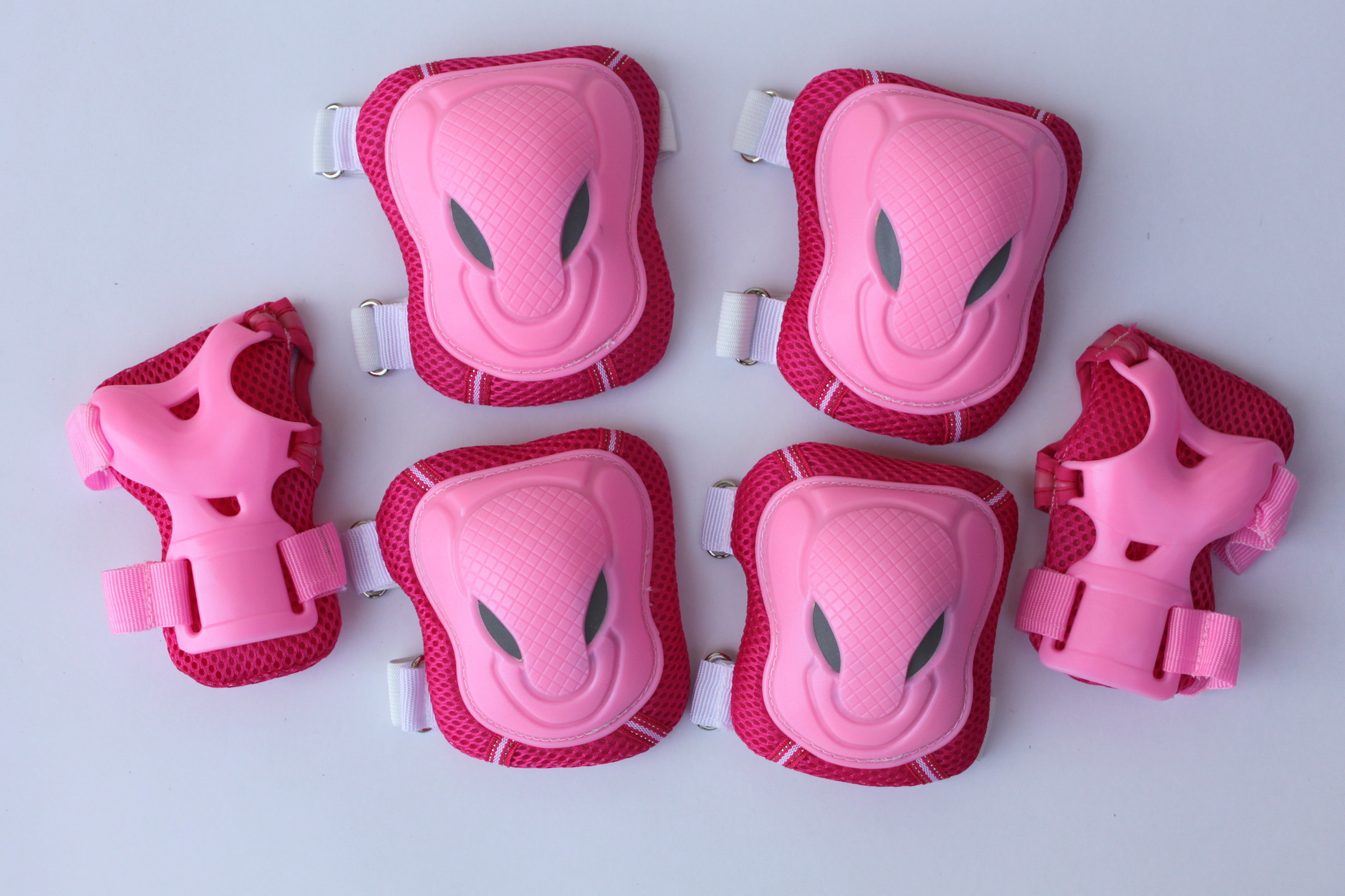 儿童轮滑护具运动组合护具自行车护具平衡车滑步车护具护具6件套