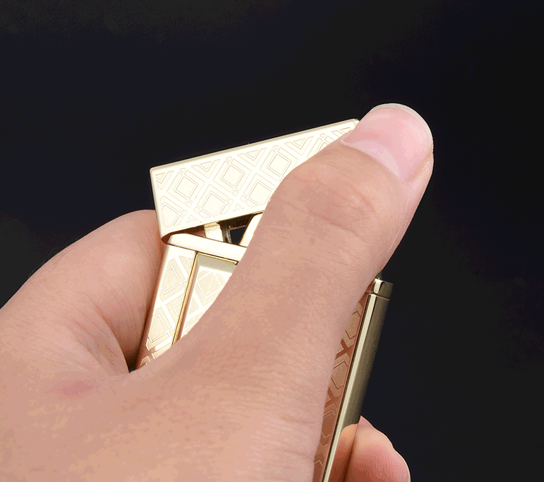 790_700 gif 动态图 动图