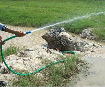 充电式潜水泵 农用灌溉浇水泵 农用抽水机 浇菜浇地泵