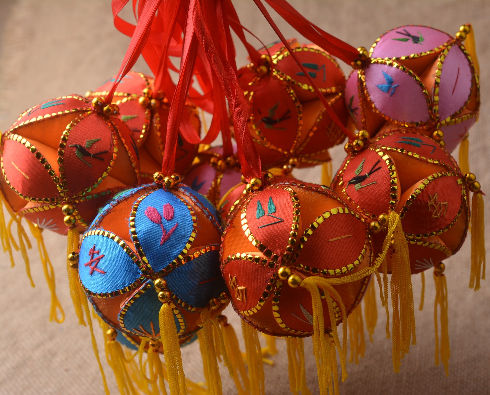 绣球 广西壮族少数民族手工艺品 平安挂饰 婚庆用品 四个规格可选