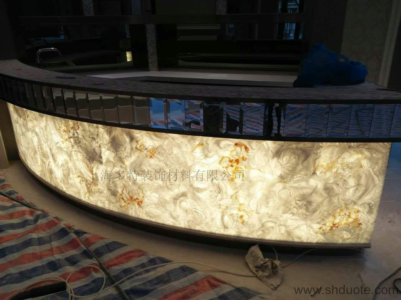 厂家直销人造玉石吧台 人造透光石玉石 定制多规格人造玉石台面