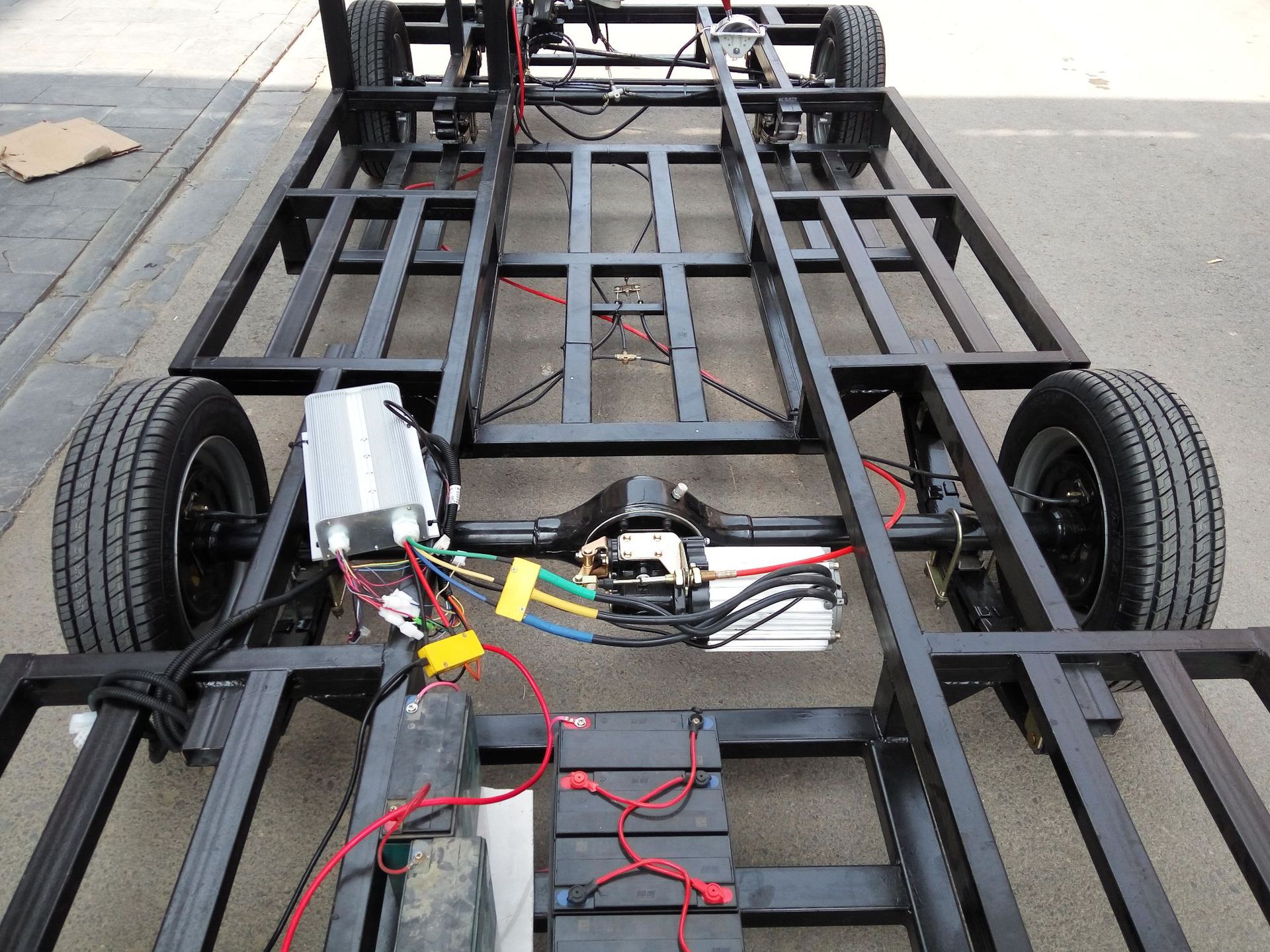 电动小吃车房车多功能商用车碟刹后桥前桥四轮餐车全套底盘配件