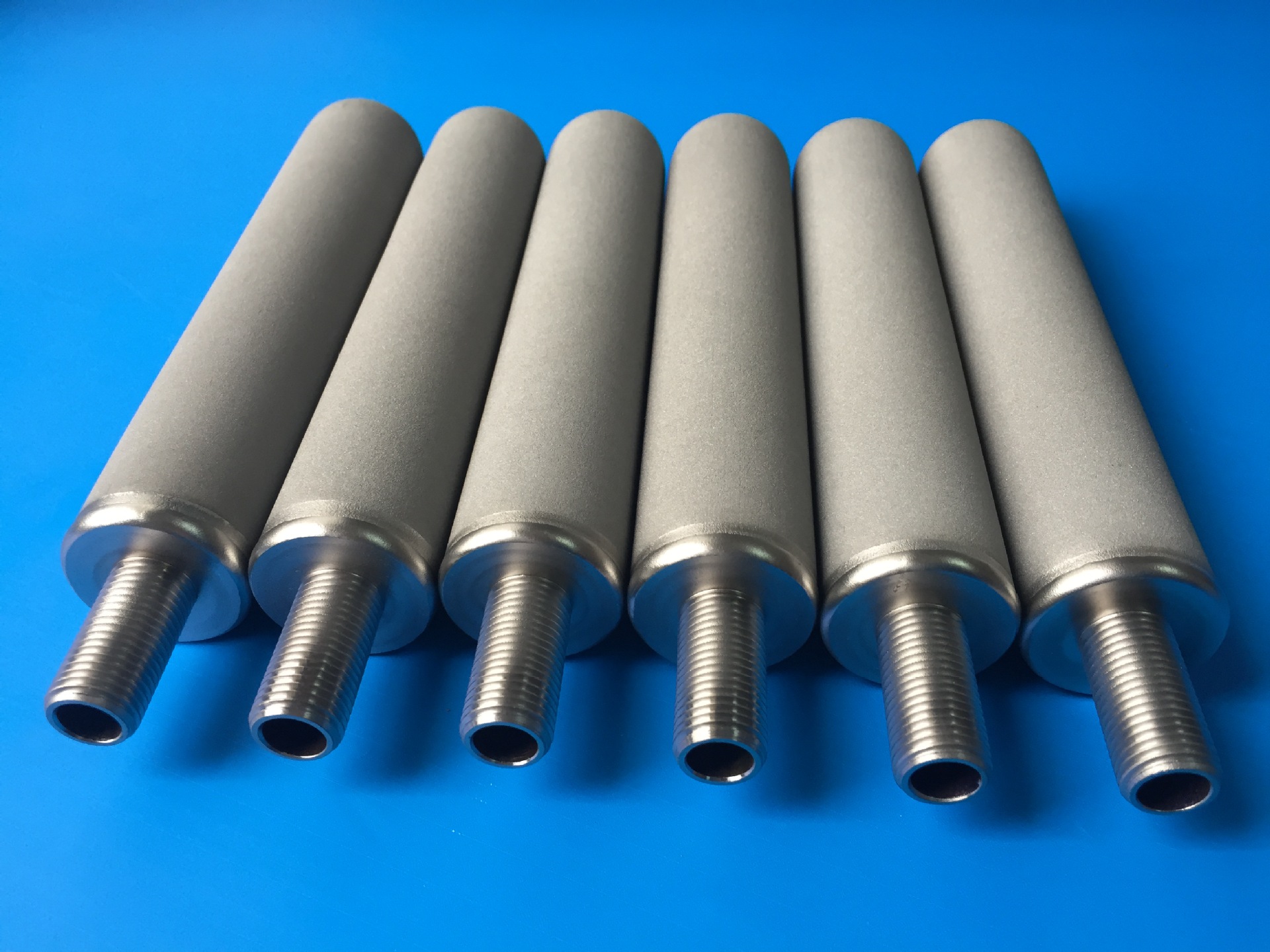 不锈钢金属滤芯金属滤芯过滤器滤芯钛棒滤芯来图订制