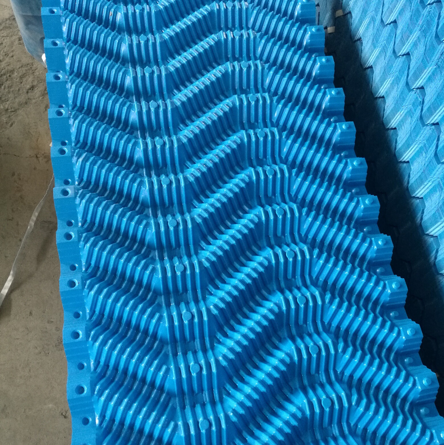 电厂填料逆流塔s波填料pvc冷却塔填料5001000