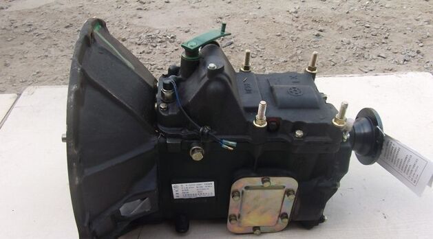 北京旗铃lg5t100b06变速箱总成 朝柴发动机专用 一轴24齿花键