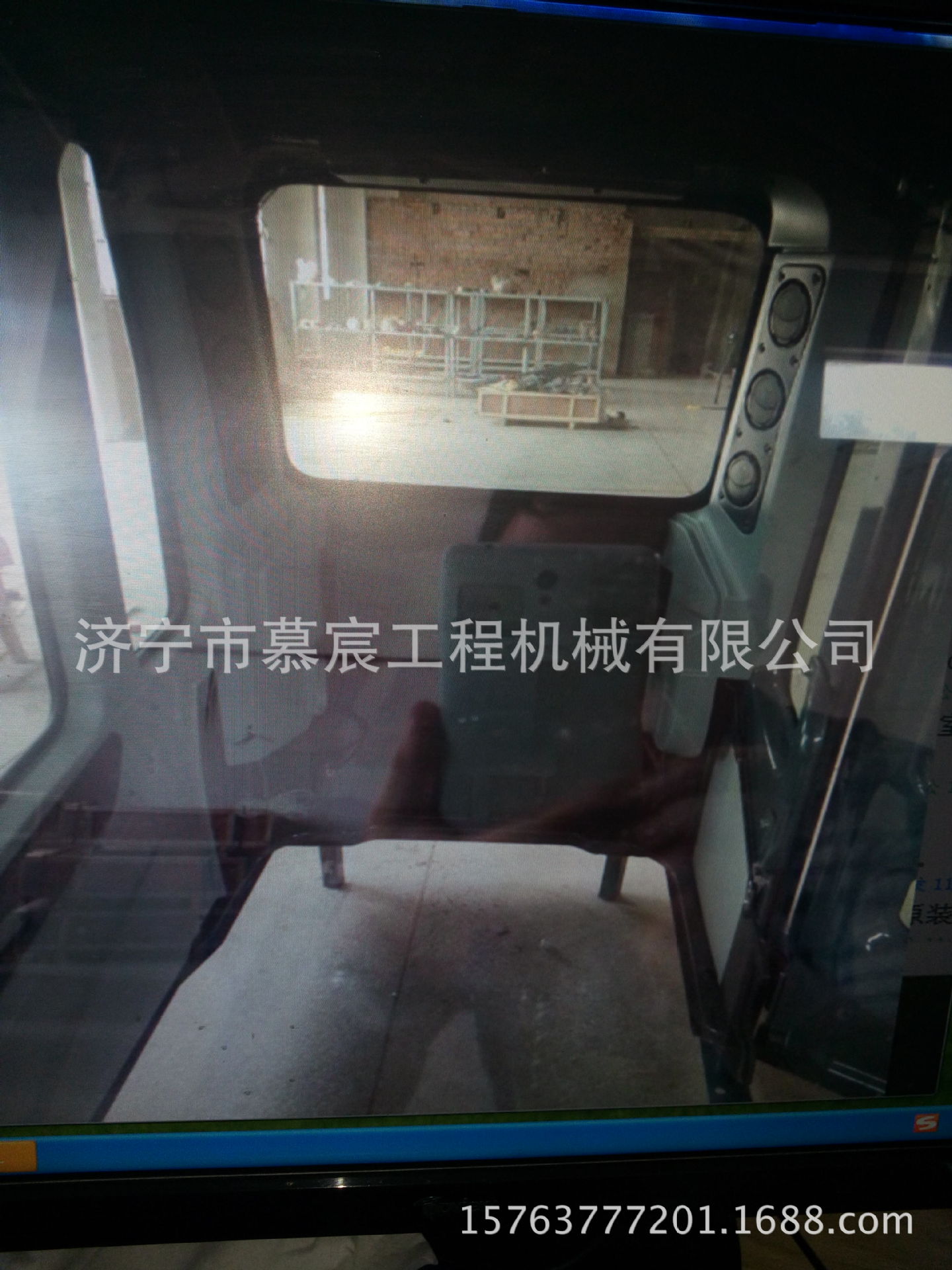 現(xiàn)代225-7駕駛室總成