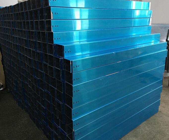 东莞惠诚厂家铝合金线槽/铝合金梯形线槽/不锈钢线槽/规格全