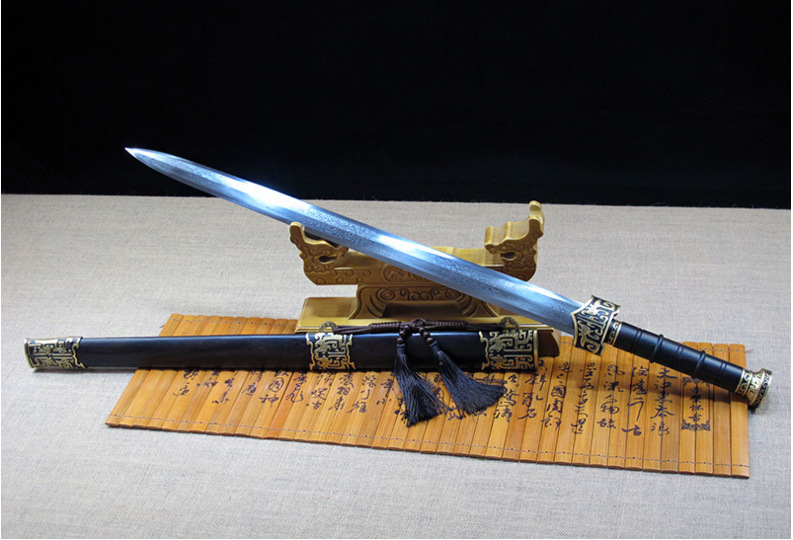 一件代发秦剑汉剑镇宅宝剑花纹钢一体刀剑车载短剑刀唐剑未开刃