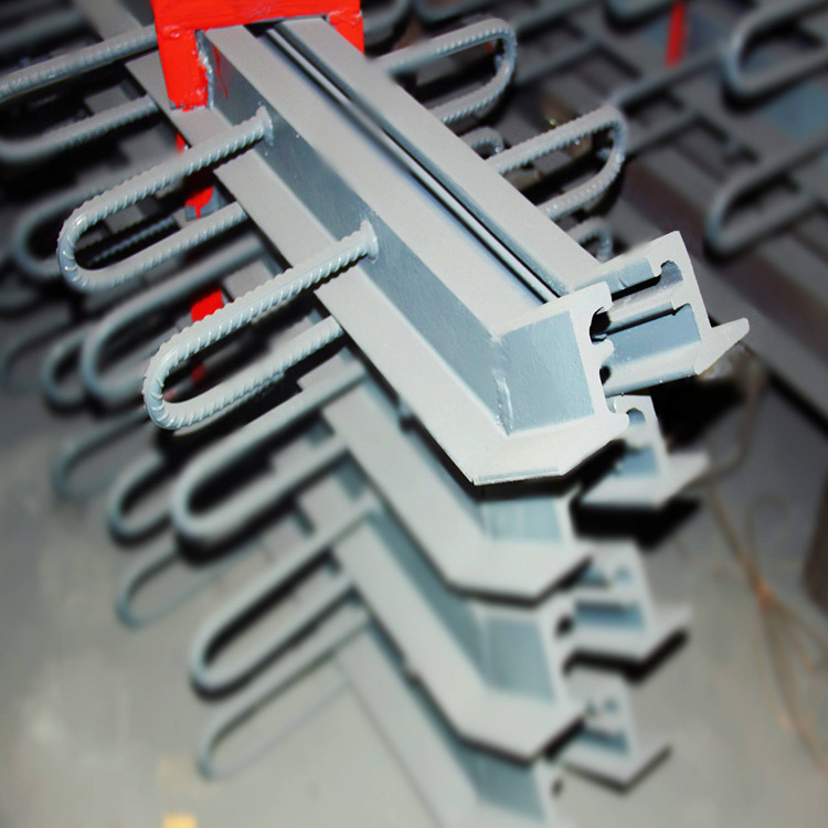 厂家供应c406080型f型e型d80型梳齿板型公路桥梁伸缩缝