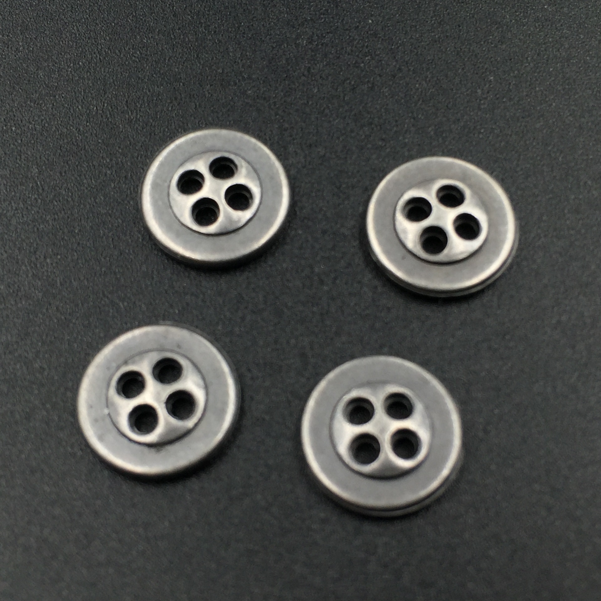 厂家直销 9mm四眼 锌合金 金属电镀纽扣 衬衫纽扣 可定制logo