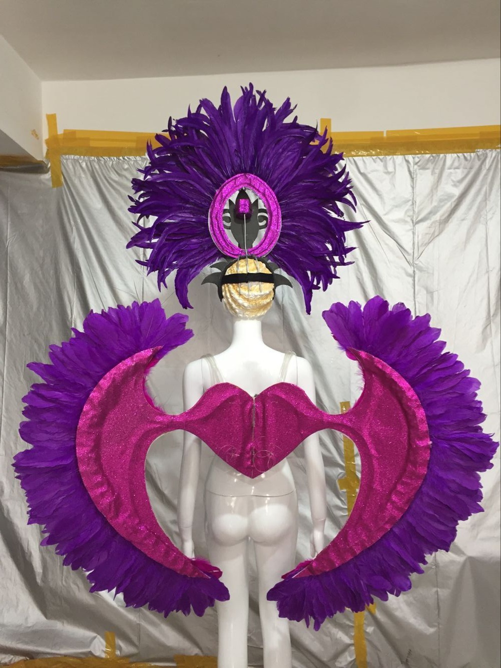 羽毛开场舞队舞台演出服饰 桑巴舞蹈服装 套装 鸵鸟毛背板 头饰