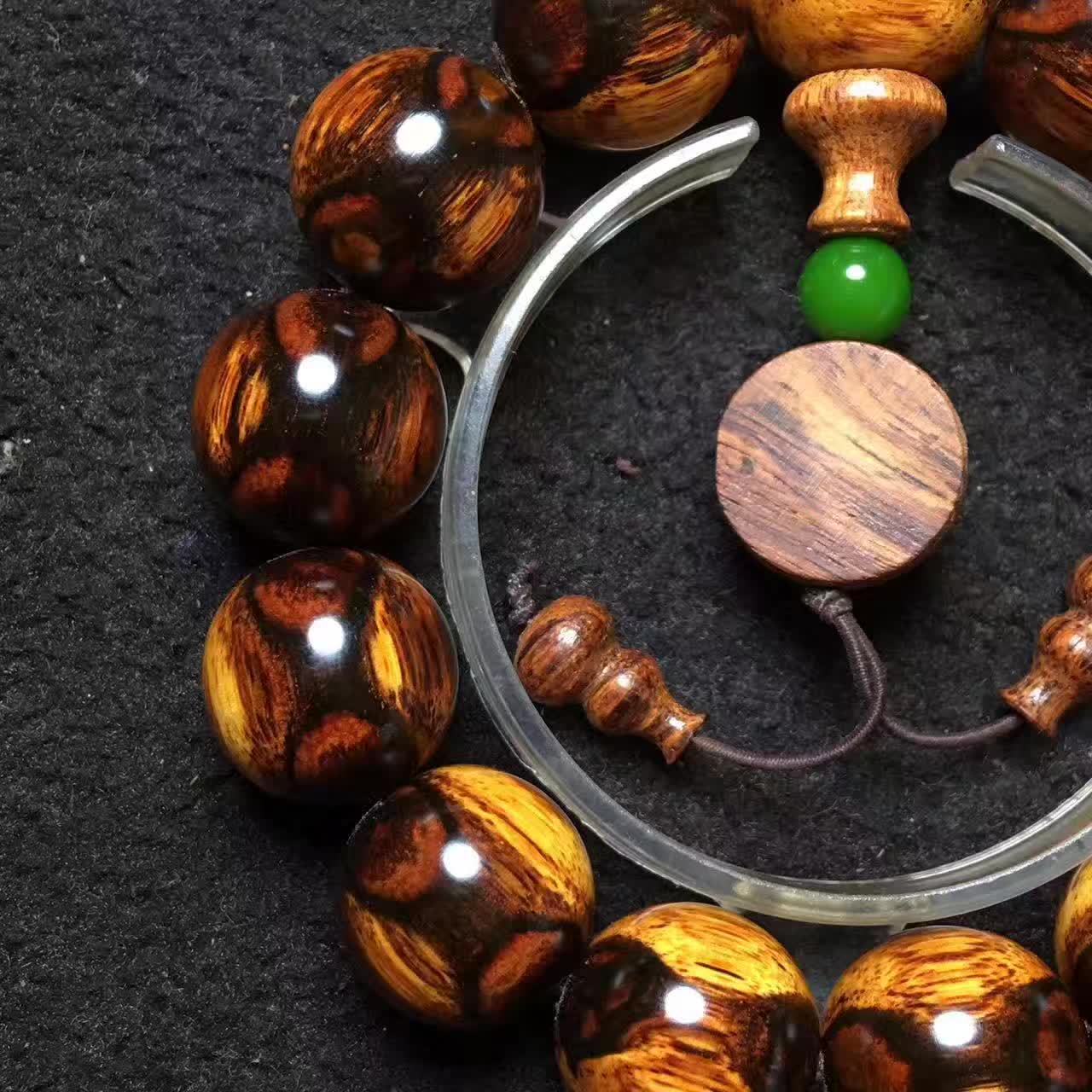 黄花梨2.0手串 越黄油梨老料水波纹黄金底对眼男士佛珠厂家直销