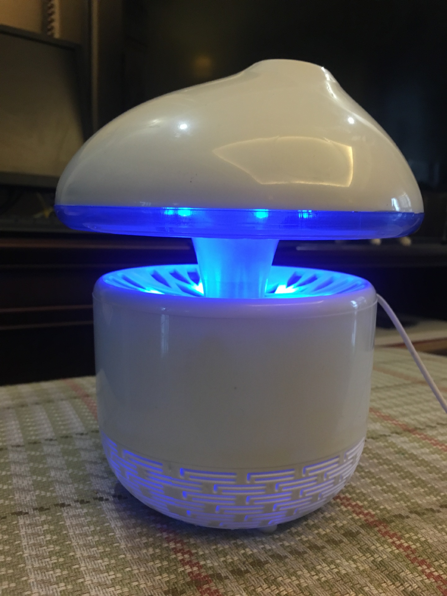 新款尚迪家用usb灭蚊灯 多功能 高效灭蚊器 捕蚊器 吸入式灭蚊灯