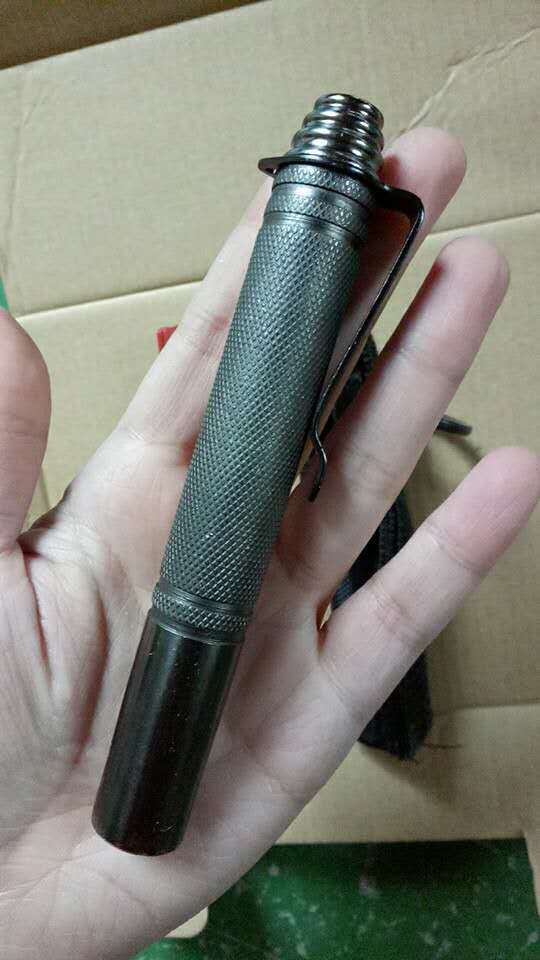 正品德国三节伸缩甩棍送套高品质爆款短小精致钢笔甩棍微商一代发