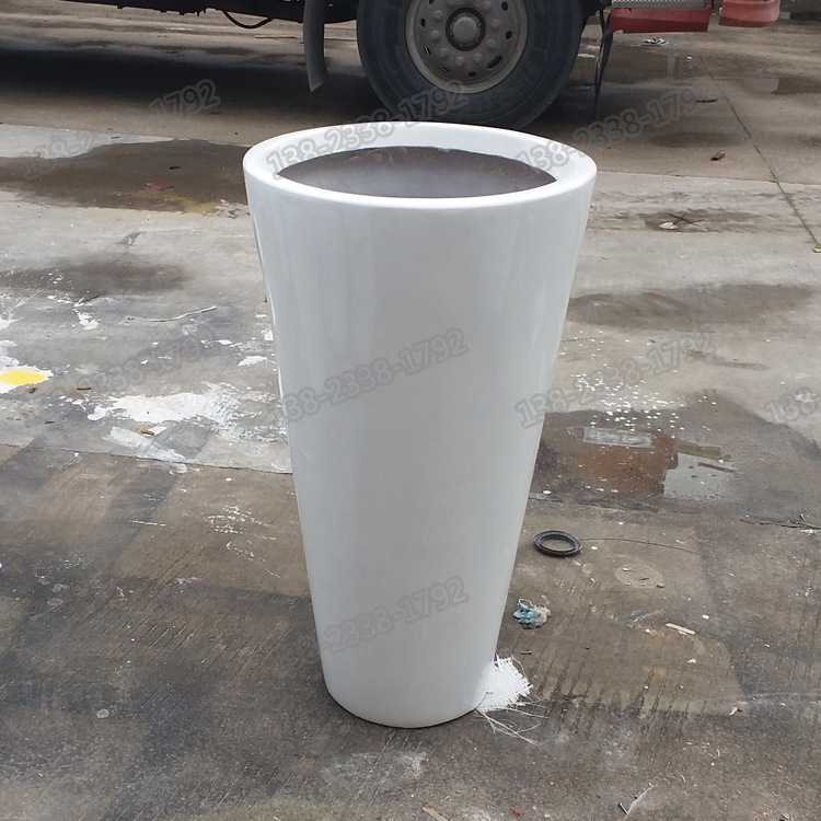 户外时尚简约玻璃钢圆柱形花盆雕塑园林绿化玻璃纤维花钵造型厂家