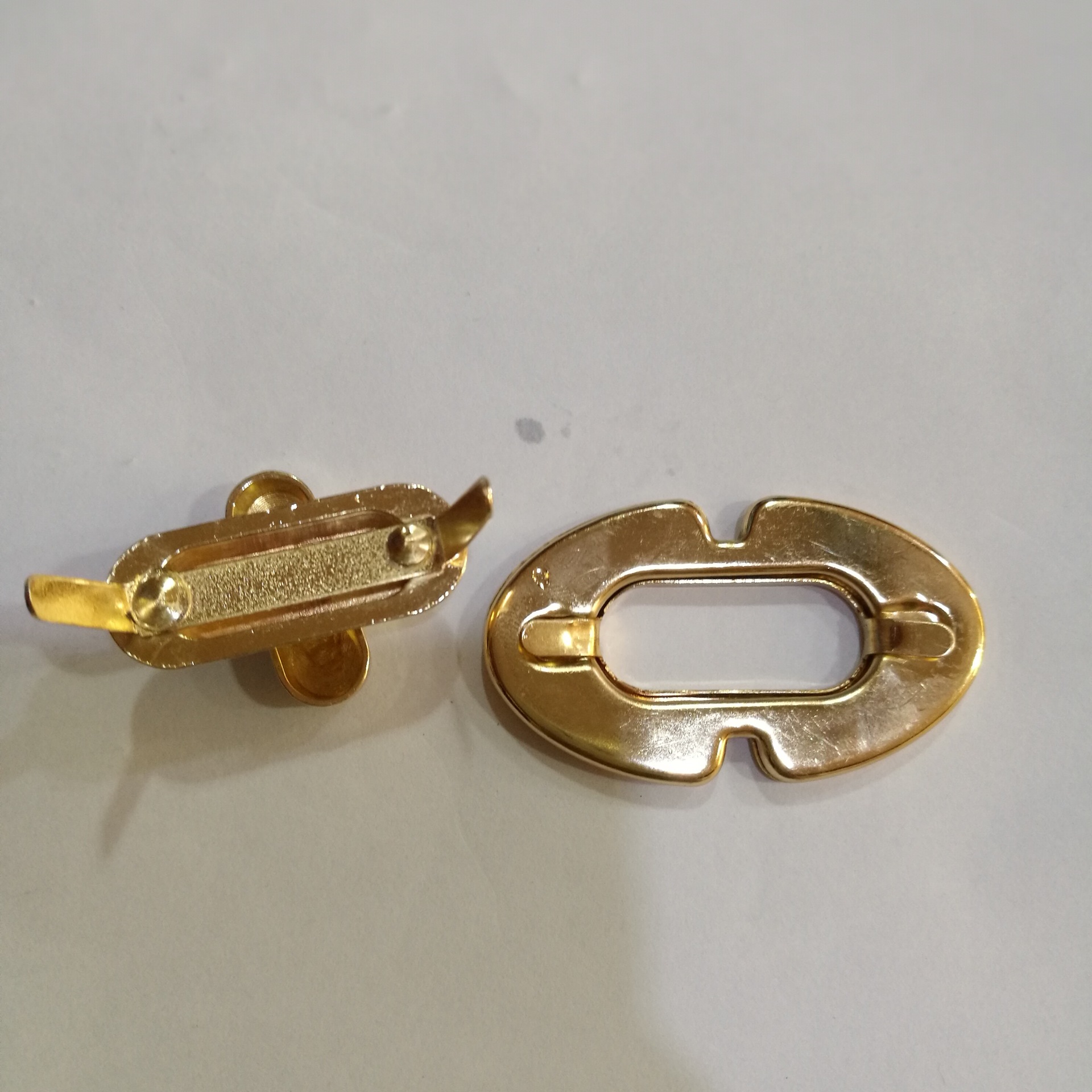 厂家直销铁皮滴胶锁蛋型锁大量现货 欢迎订购