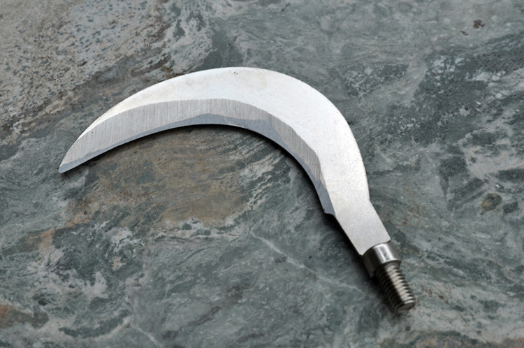 渔具钓鱼用弯草刀包邮水草克星月牙形割草镰刀垂钓配件锯齿割草刀