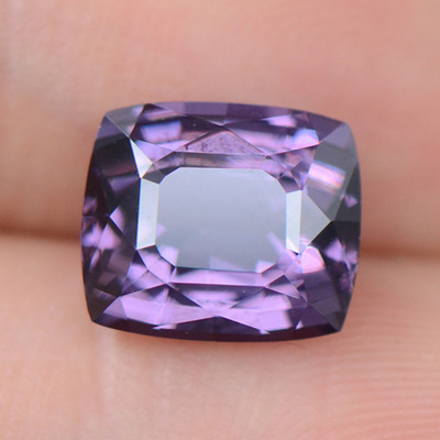 05克拉紫罗兰尖晶石 ggtl证书 彩色宝石 镶嵌定制