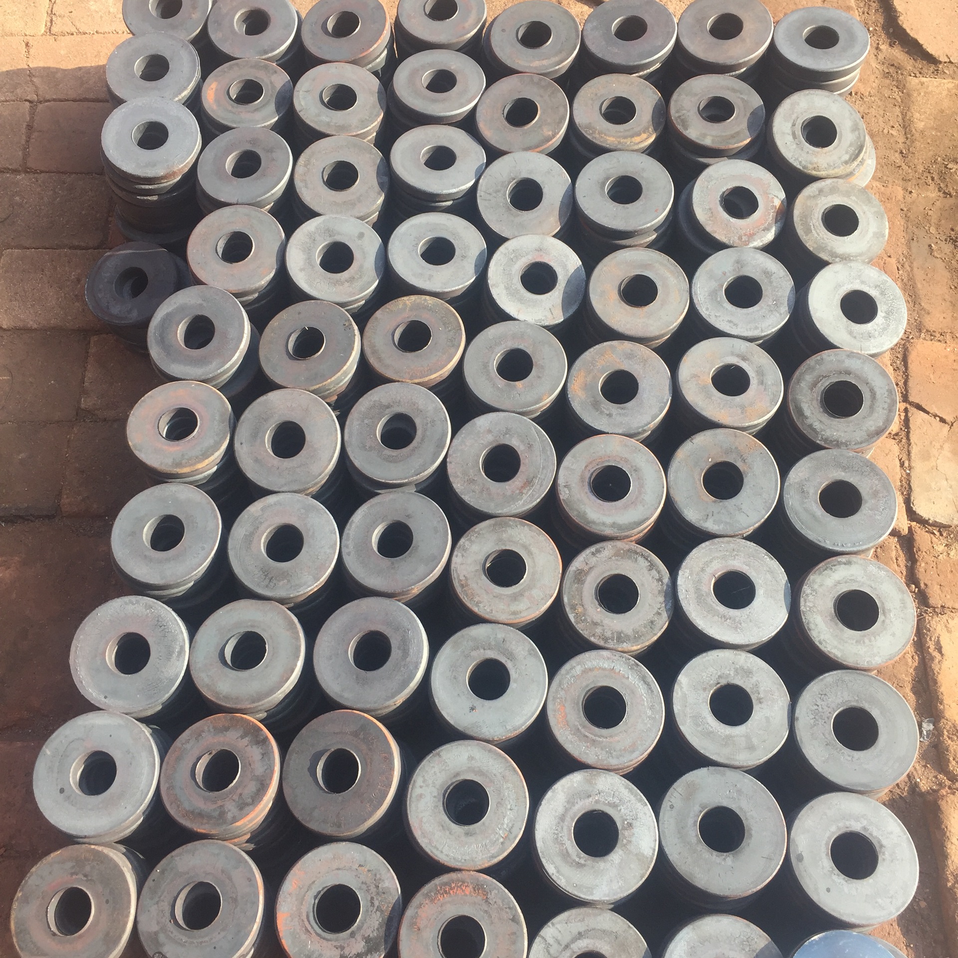 轴承锻件 轴承毛坯 螺母锻件毛坯 轴套垫片锻件毛坯 机械配件