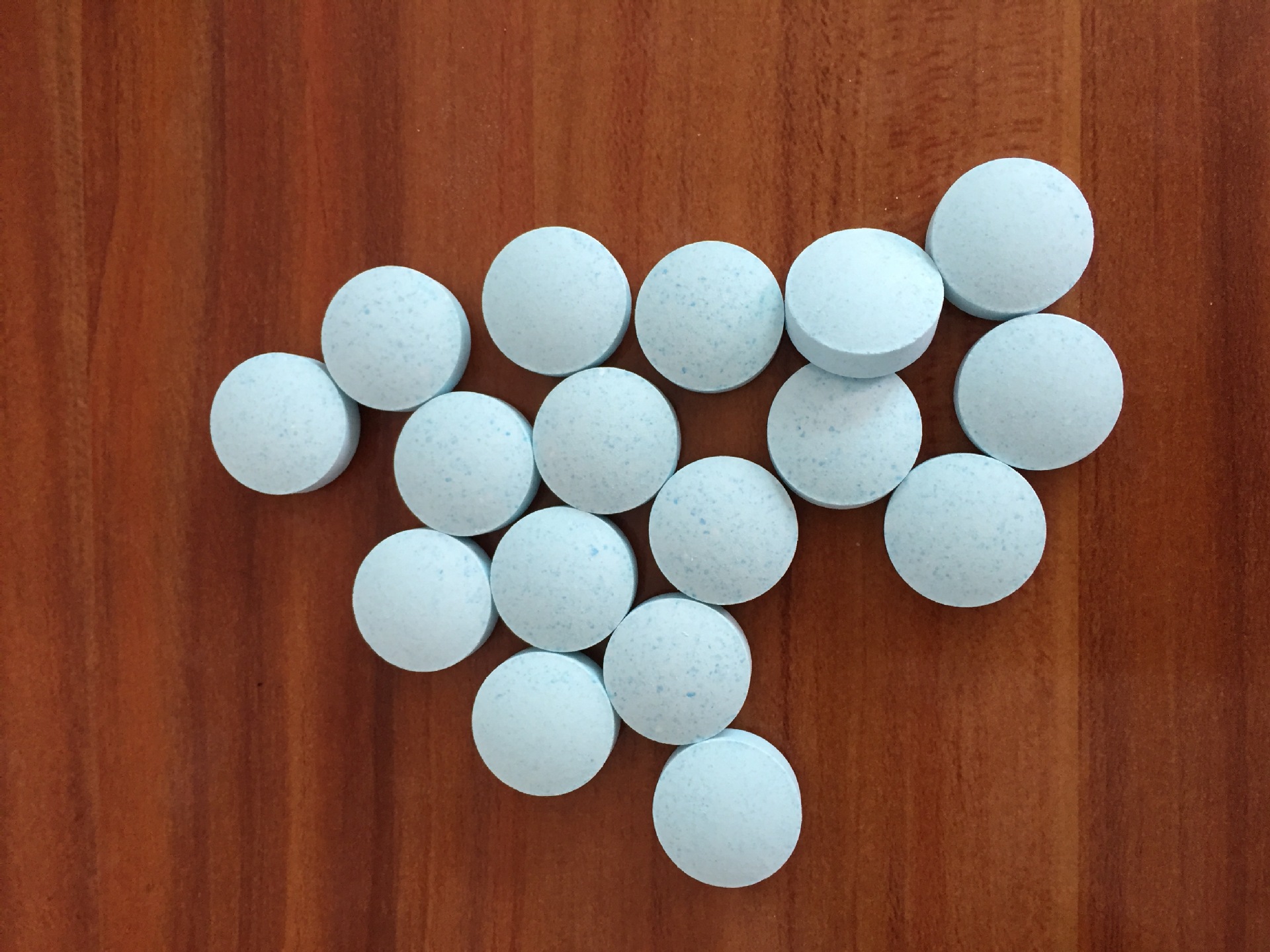 vc泡腾片药丸爆炸盐1-3克药丸子爆炸盐