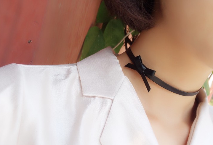 韩国她很漂亮高俊熙同款pu皮质侧面蝴蝶结choker项圈短款项链颈链