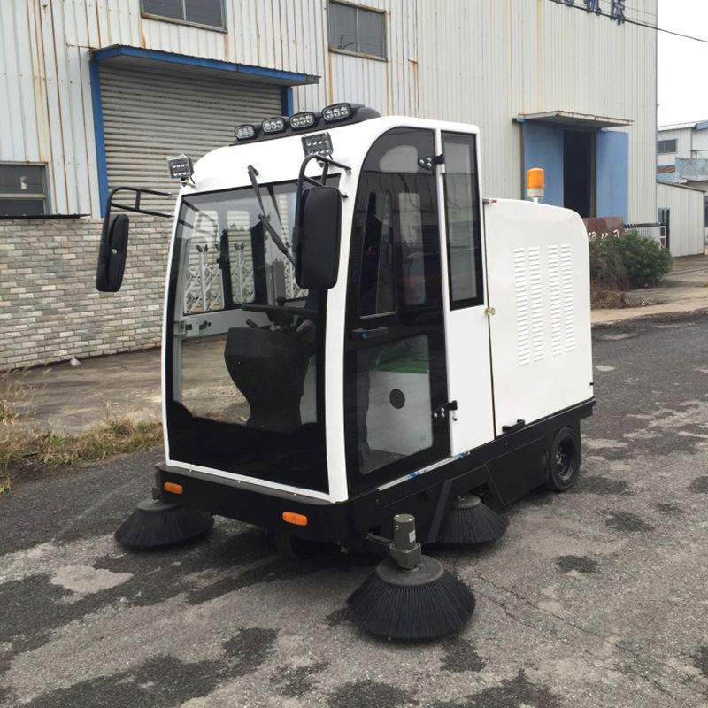 扬子yangzi驾驶式扫地车工厂道路车间扫地机环卫物业小区清扫车-报价