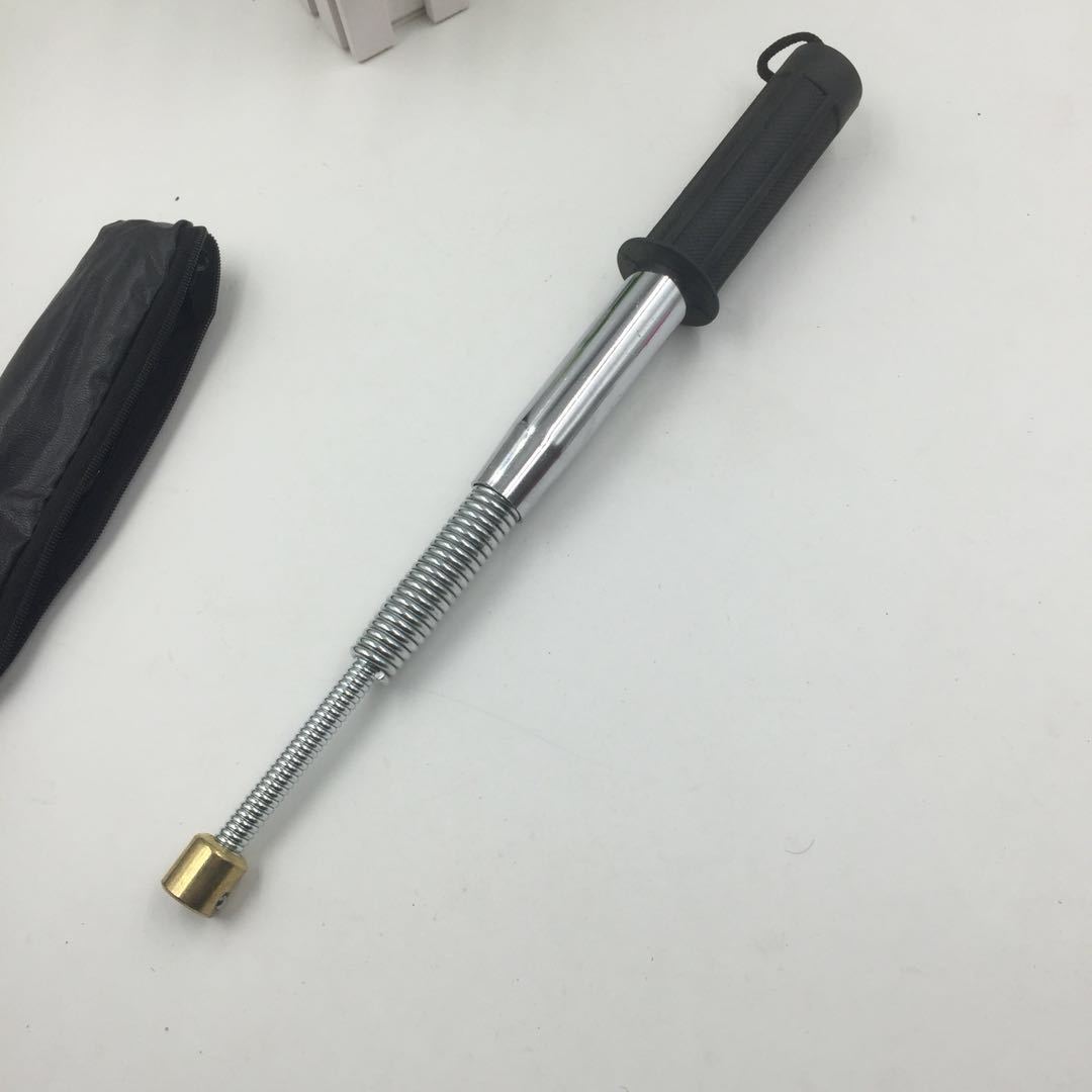 甩鞕防身武器棍 伸缩三节弹簧甩鞭车载甩棍江湖地摊10元店货源