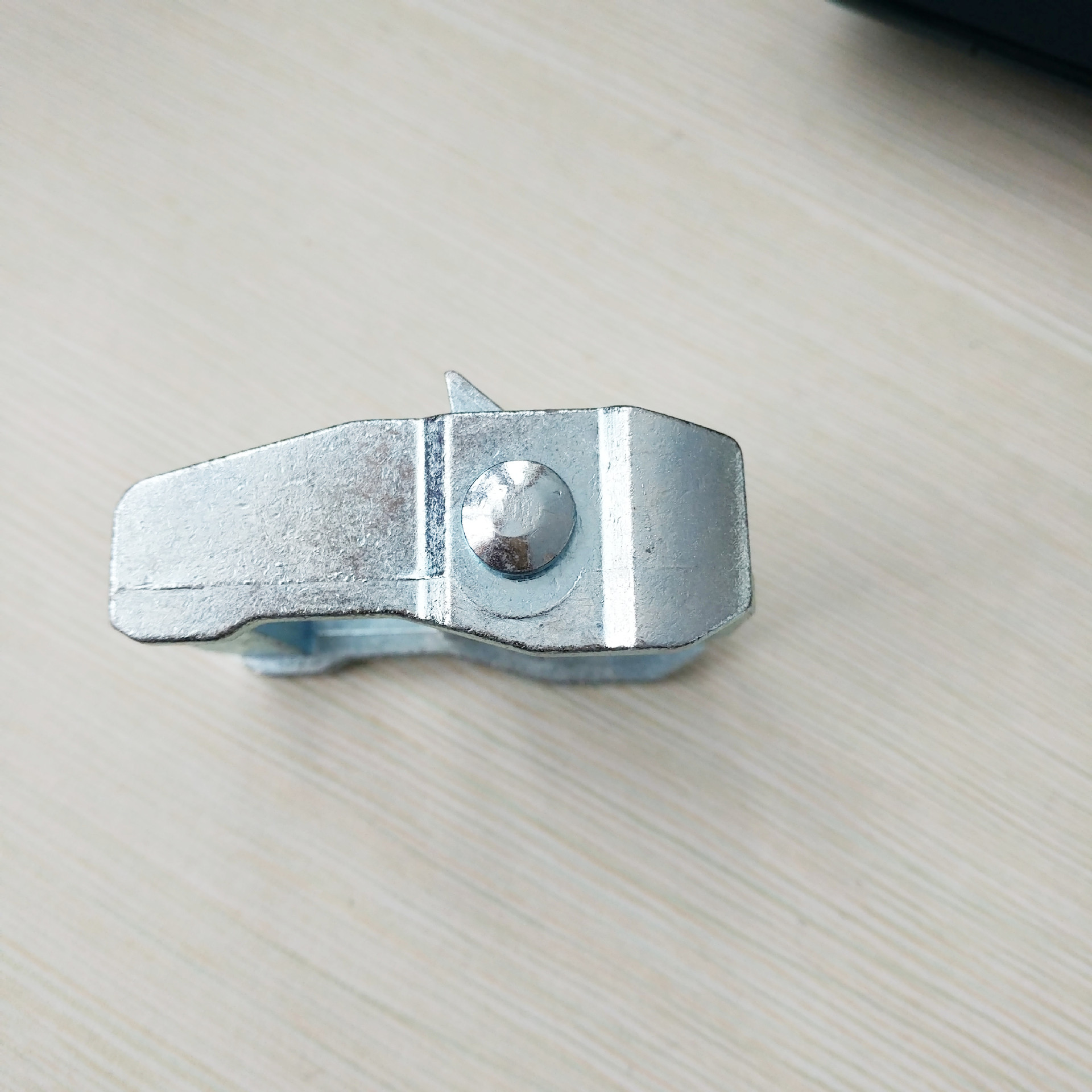厂家直销38mm锌合金锌扣 皮带扣收紧扣 织带用铁扣拉紧扣质量保证