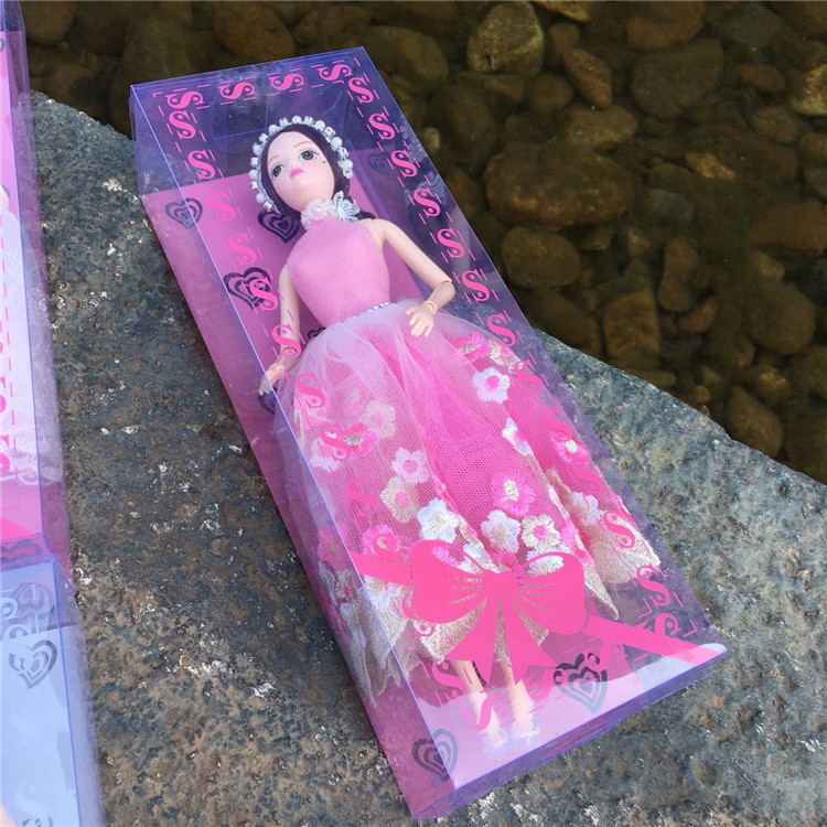 车载娃娃礼盒婚纱芭比娃娃包装盒30cm礼品袋