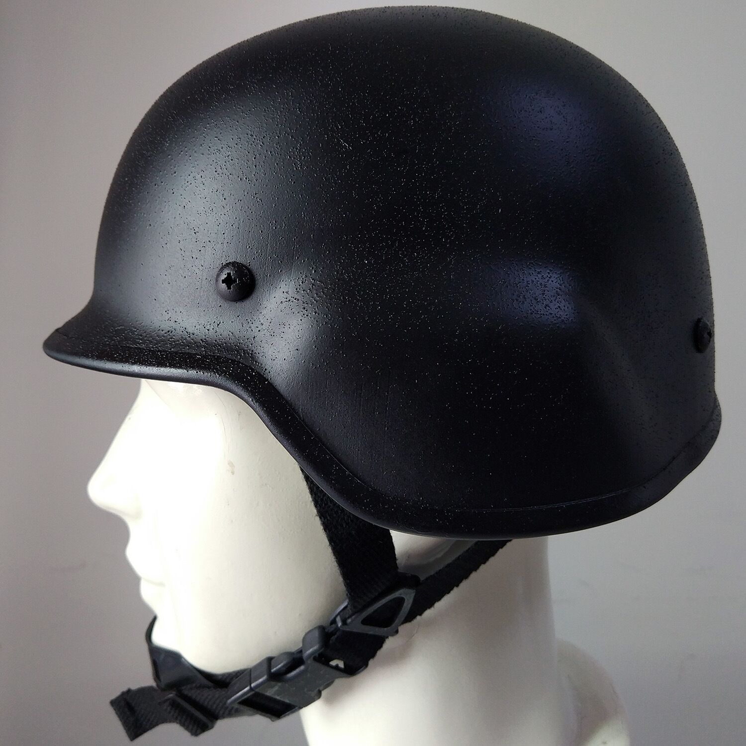 m88防暴钢盔 保安防暴勤务盔军迷户外骑行头盔cs野战防爆战术头盔