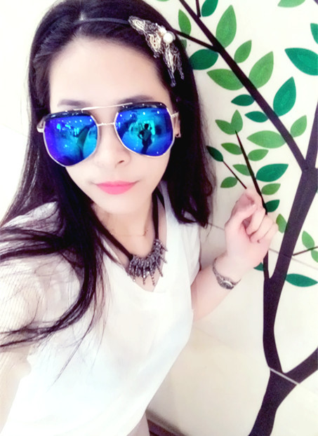 New Black Gray Ant Sunglasses Female Big Rim round Face Fashion Sunglasses Personality Ins Sunglasses Stall Wholesale