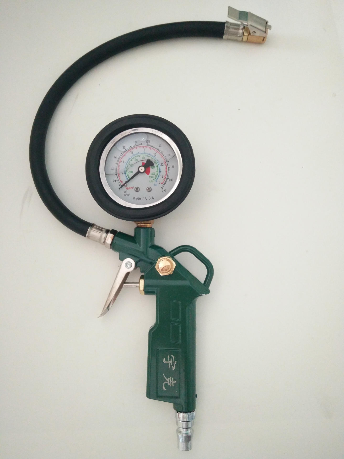 汽车胎压计胎压枪气压表 数显胎压检测表汽车轮胎压力表充加气枪