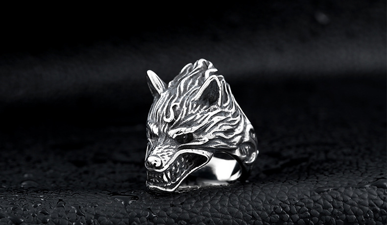 钢铁战士男士复古不锈钢指环 霸气个性草原狼钛钢戒指 饰品批发
