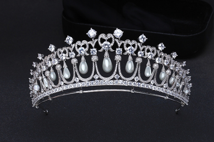 欧美王室戴安娜王妃王冠高端发饰新娘结婚锆石皇冠珍珠泪婚礼头饰