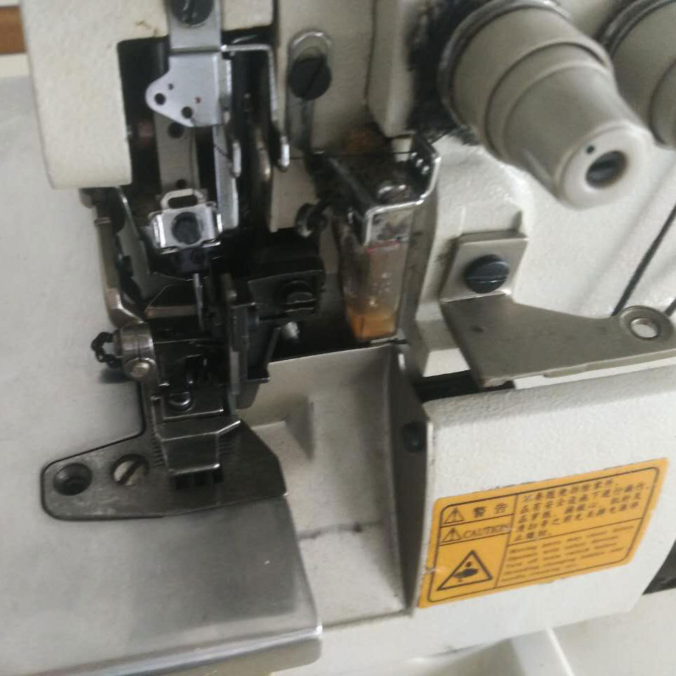 杰克原装包缝机工业缝纫机jack直驱锁边机二手四线打边机扎骨