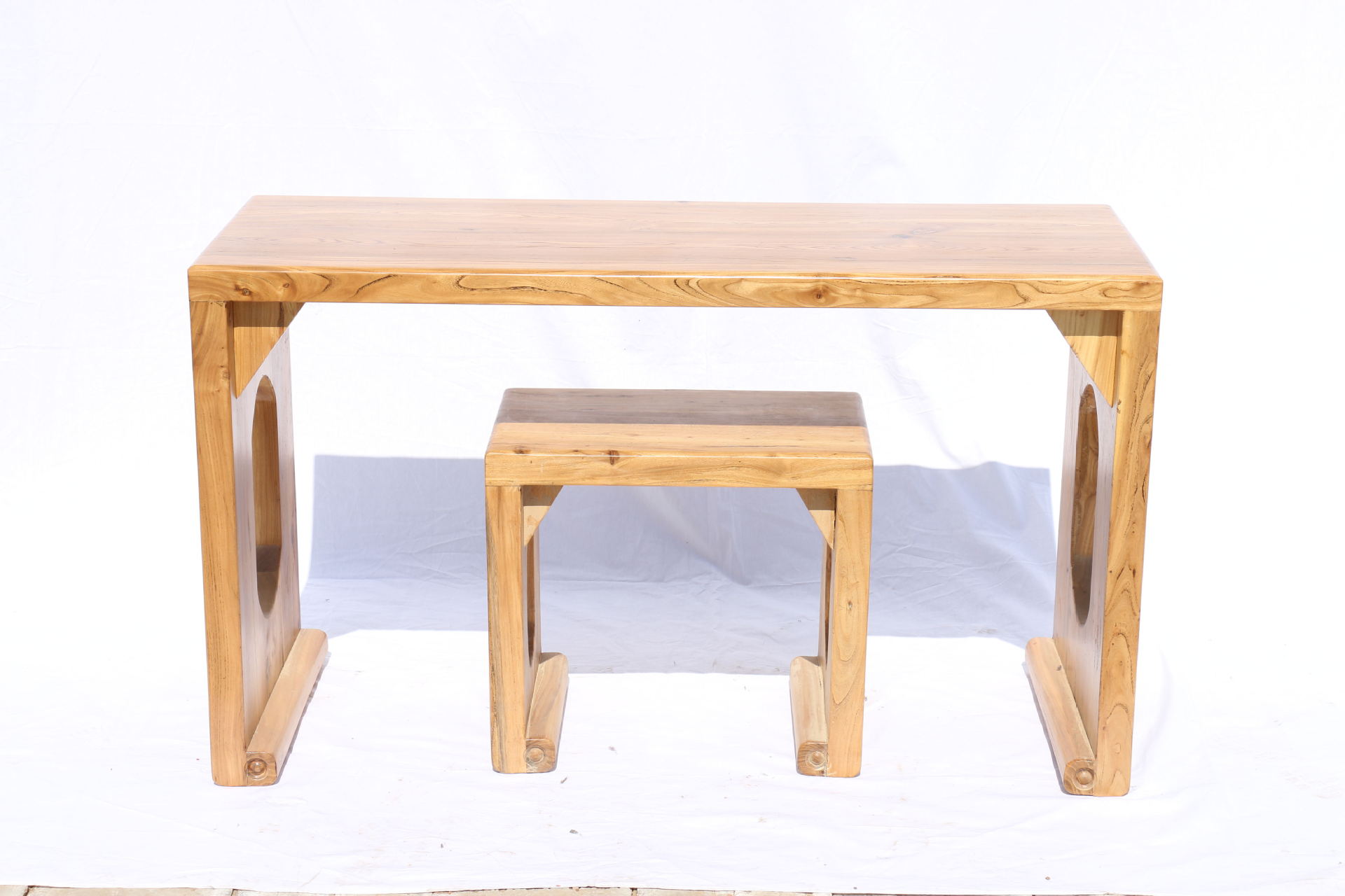 【网商感悟】 - 鲁班一木酒店宾馆用品老榆木产品为何备受亲睐